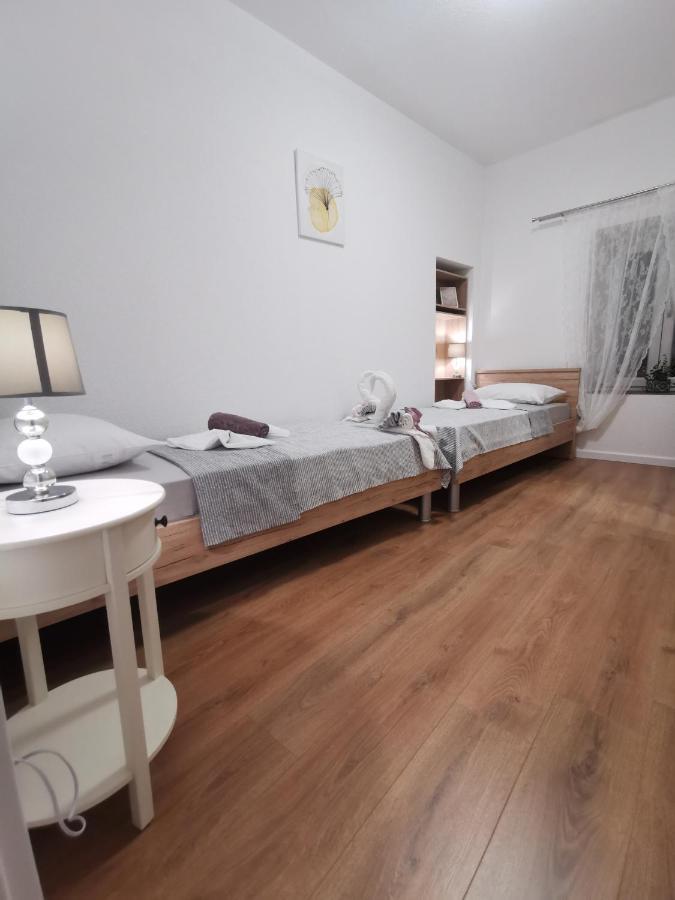 Apartmani Tripalo Імотскі Екстер'єр фото